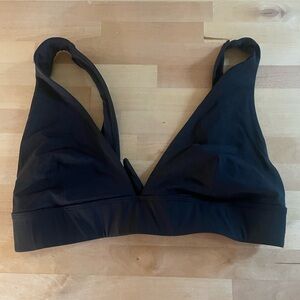 Everlane Triangle swimsuit top black large
